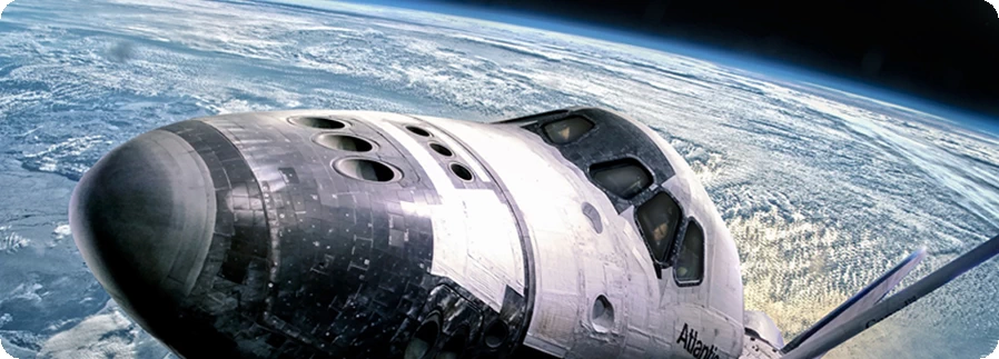 Navette spatiale au-dessus de la Terre